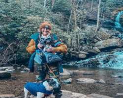 She loves to go on a hike and also vlogs about that.